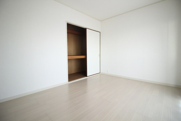 物件内観写真22　(居室)