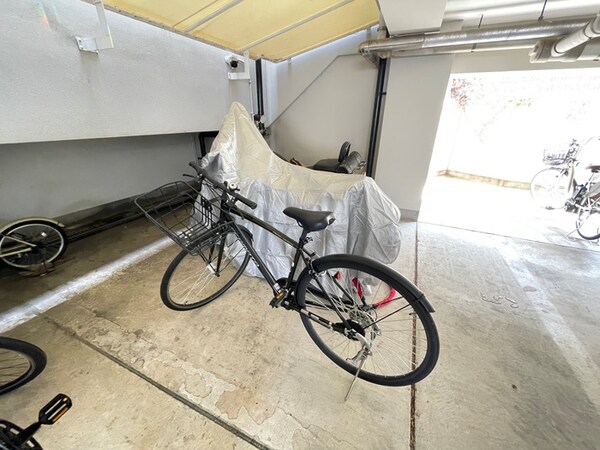 バイク置き場