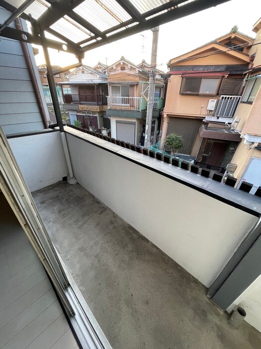 物件内観写真9　(ベランダ・バルコニー)