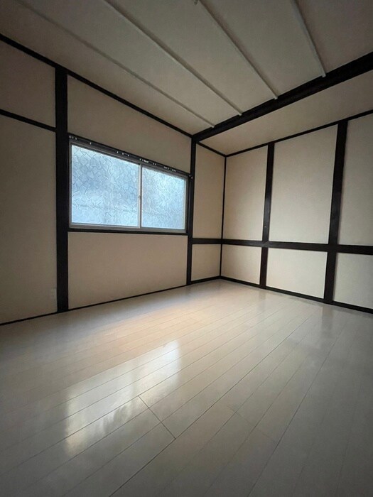 物件内観写真12　(居室)