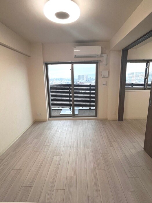 物件内観写真12　(居室)