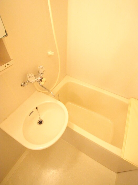 物件内観写真9　(洗面)