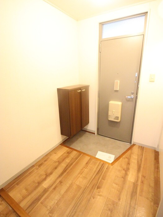 物件内観写真20　(玄関)