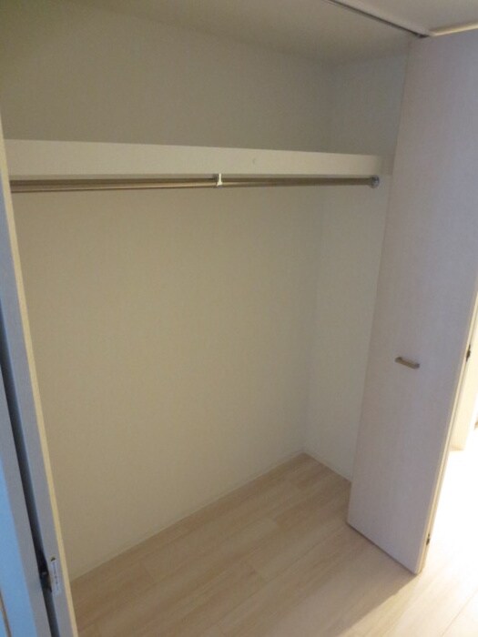 物件内観写真14　(収納)