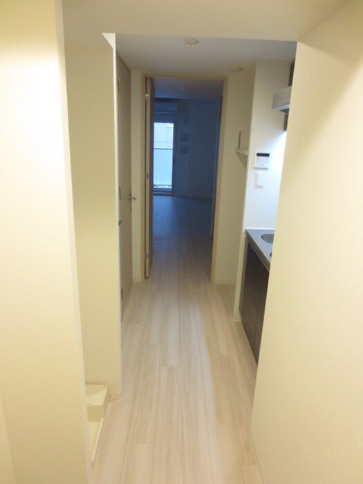 物件内観写真15　(廊下)