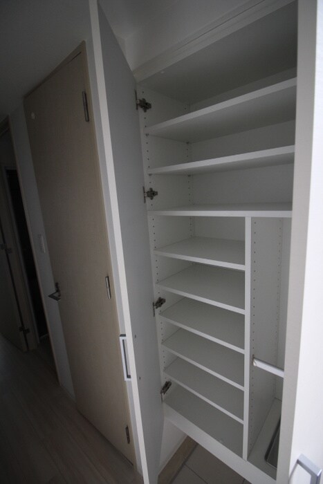 物件内観写真20　(玄関)