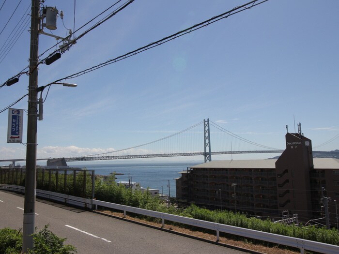 物件外観写真3　(周辺環境)