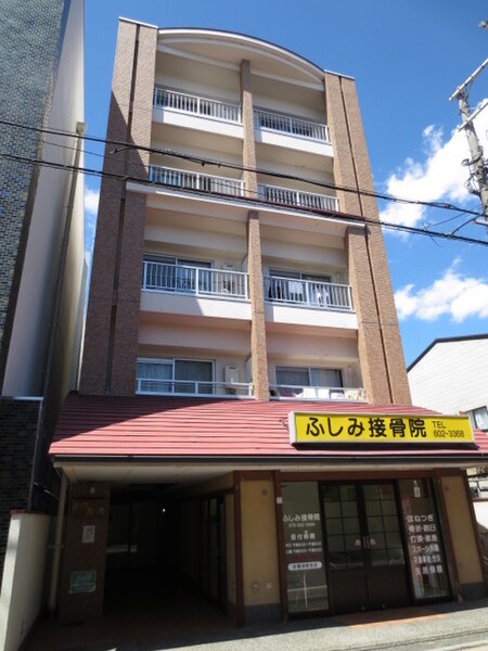 Hills赤い鳥外観写真