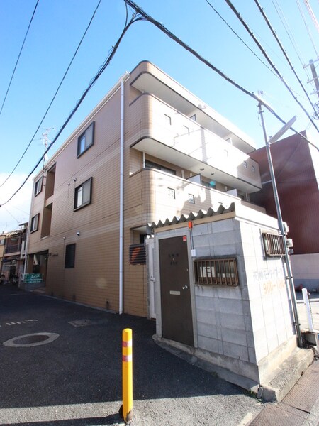 トレヴィアン天神２外観写真