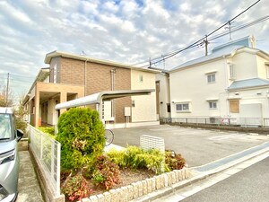 カーサ　フィオーレ外観写真