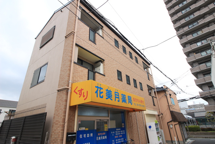 ラオ－ヴⅢ