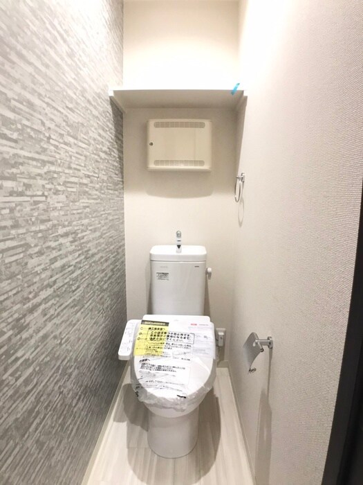 物件内観写真9　(トイレ)