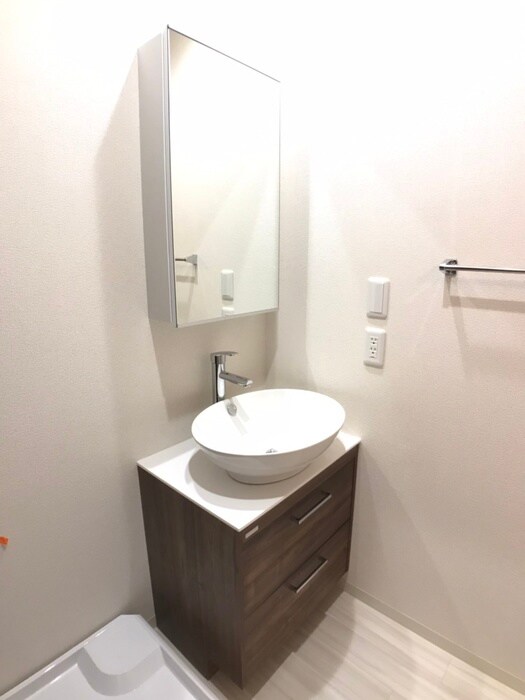 物件内観写真10　(洗面)