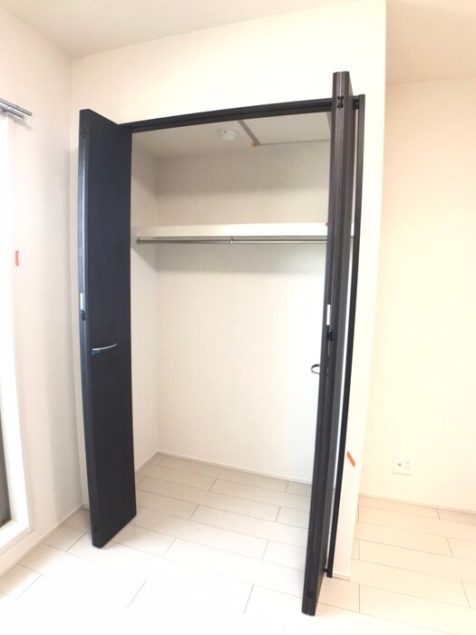 物件内観写真14　(収納)