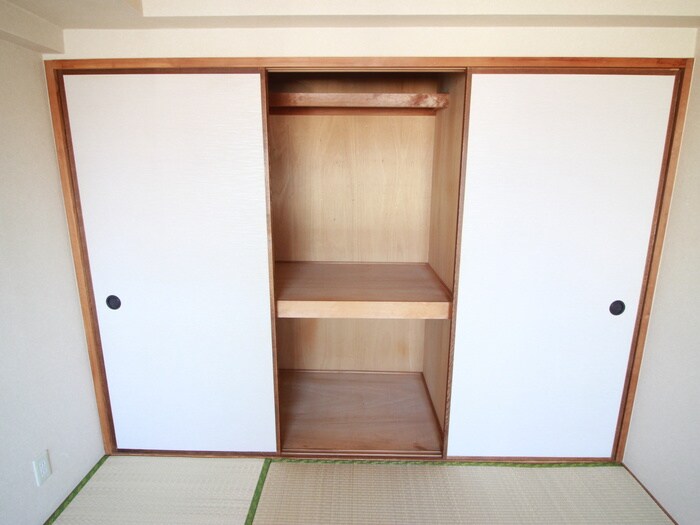 物件内観写真10　(収納)