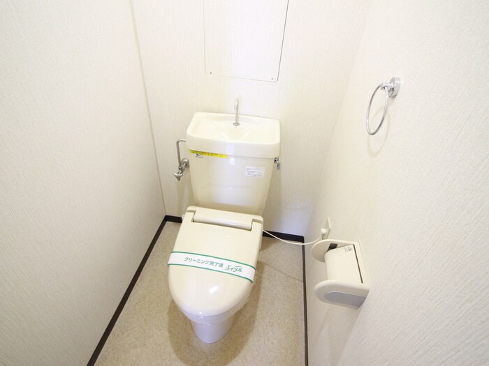 物件内観写真13　(トイレ)