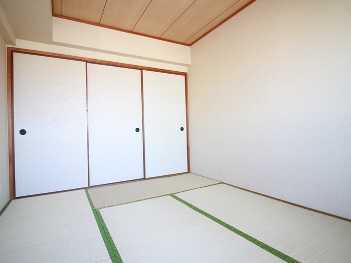 物件内観写真17　(居室)