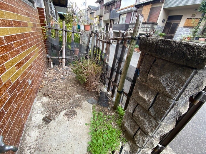 物件外観写真6　(外観写真)