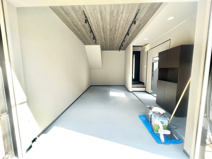 物件外観写真5　(駐車場)