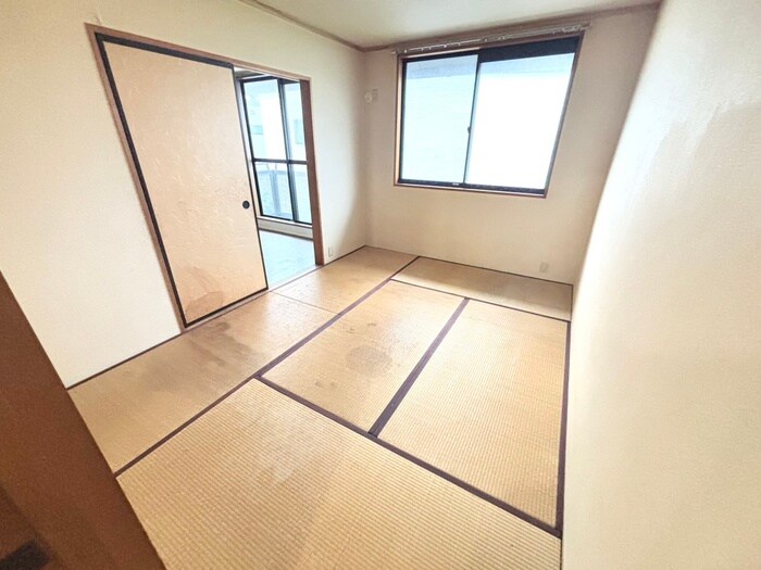 物件内観写真10　(居室)