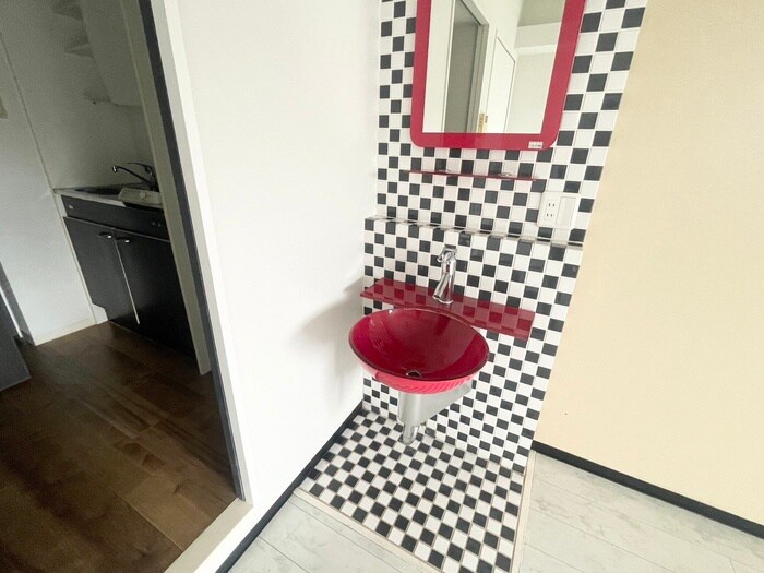 物件内観写真8　(洗面)