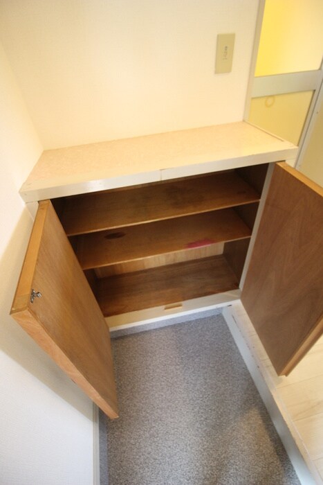 物件内観写真14　(靴箱)