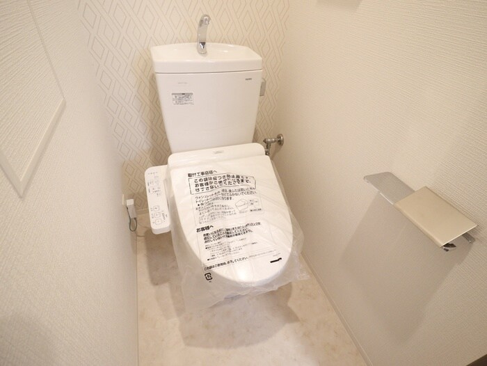 物件内観写真9　(トイレ)