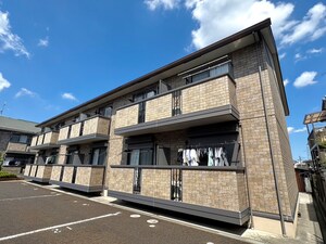 モナリエ大江外観写真