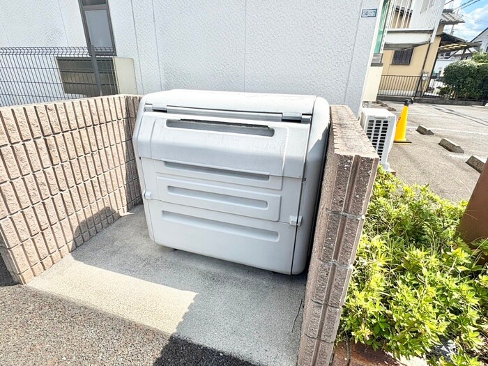 物件外観写真4　(建物設備)