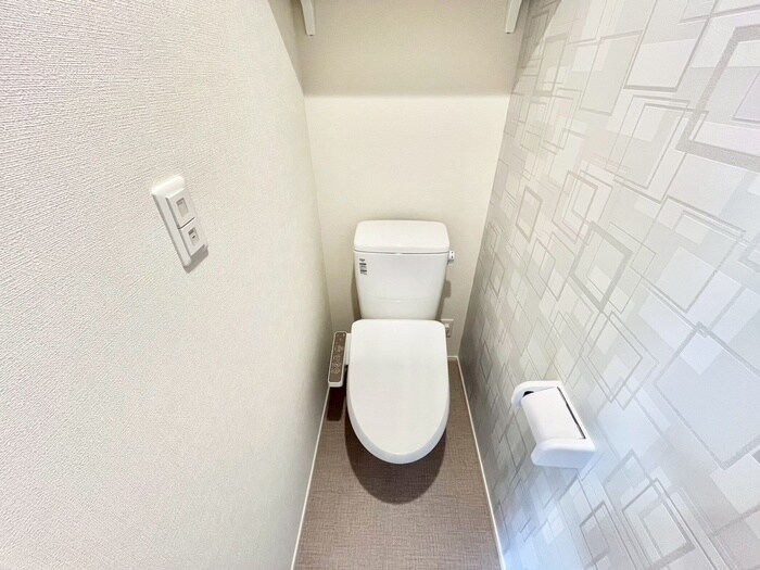 物件内観写真11　(トイレ)