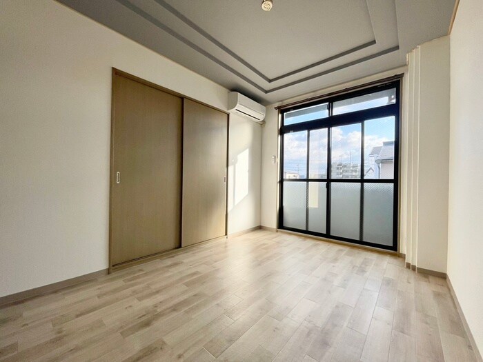 物件内観写真7　(居室)