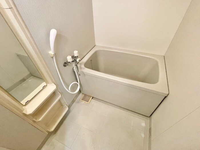 物件内観写真12　(バス／シャワールーム等)