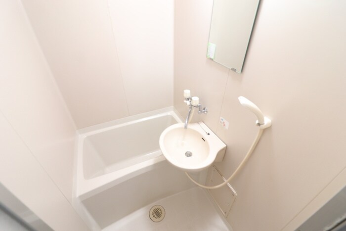 物件内観写真6　(バス／シャワールーム等)