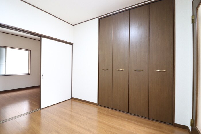 物件内観写真9　(収納)