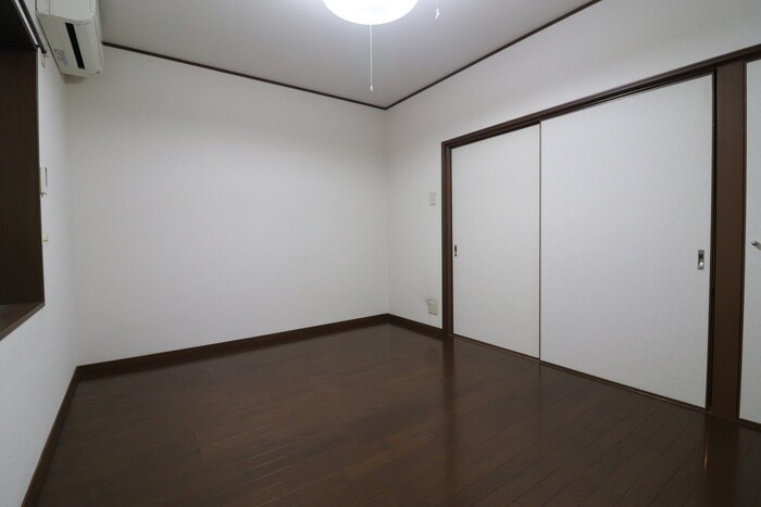 物件内観写真16　(居室)