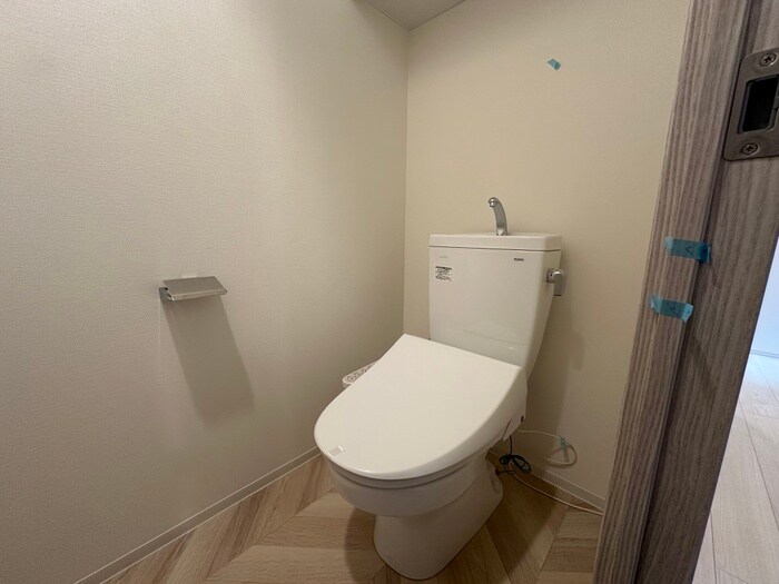 物件内観写真11　(トイレ)