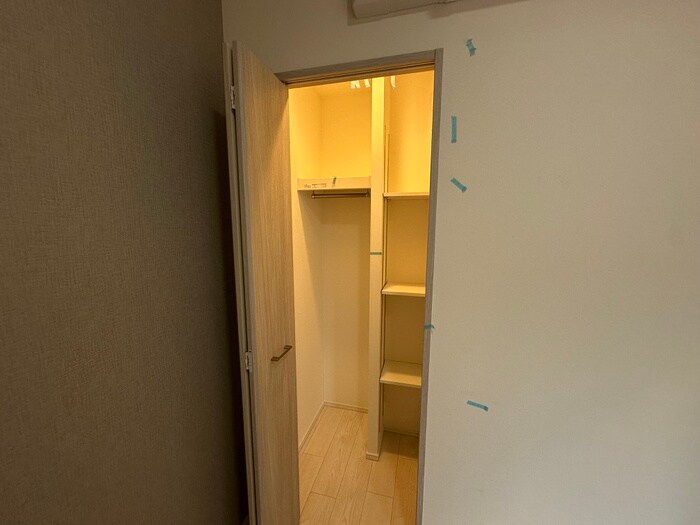 物件内観写真14　(収納)