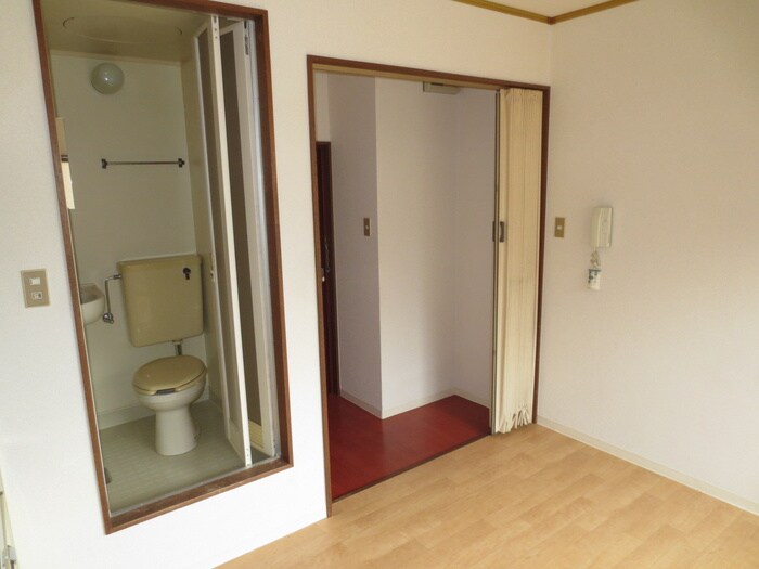 物件内観写真6　(居室)