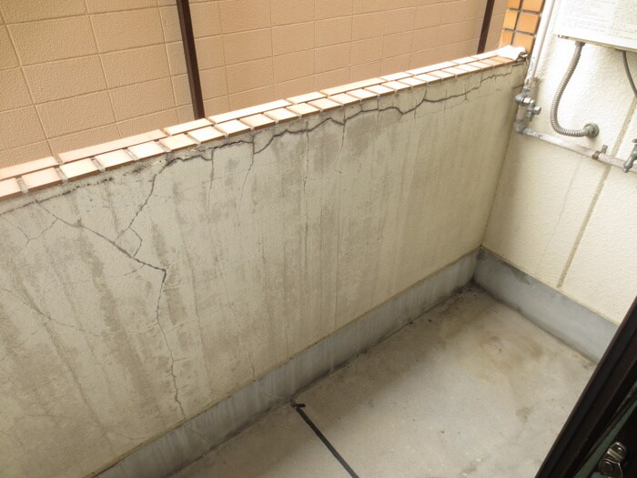 物件内観写真9　(ベランダ・バルコニー)