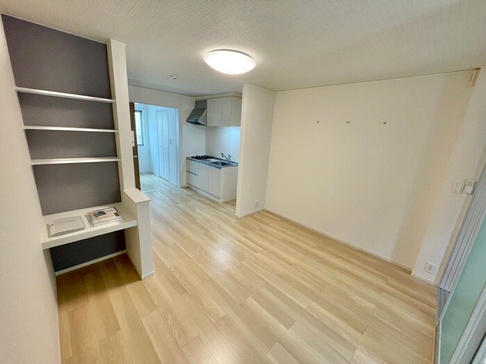 物件内観写真8　(居室)