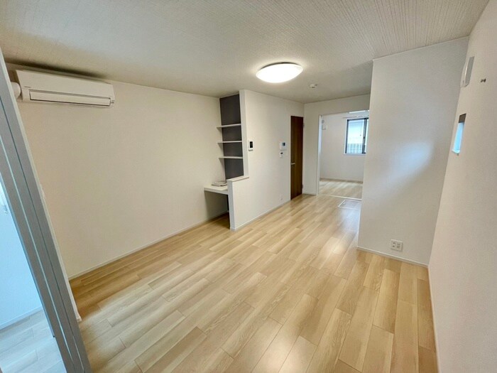 物件内観写真8　(居室)