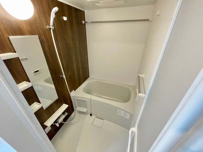 物件内観写真11　(バス／シャワールーム等)