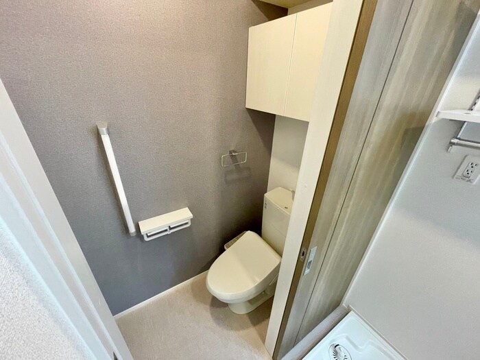 物件内観写真12　(トイレ)