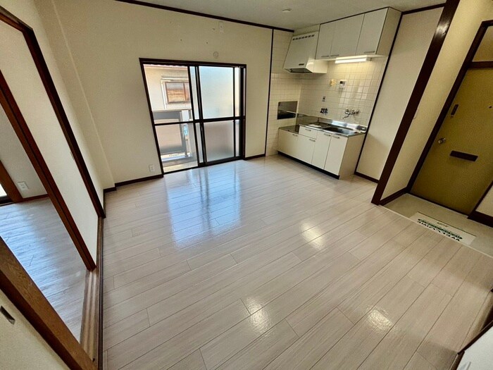 物件内観写真12　(居室)