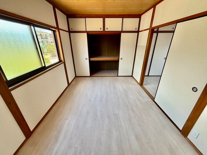物件内観写真13　(居室)