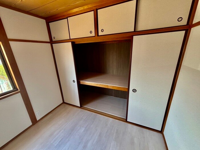 物件内観写真21　(収納)