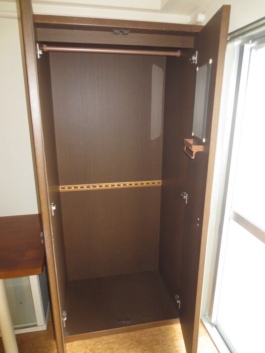 物件内観写真11　(収納)