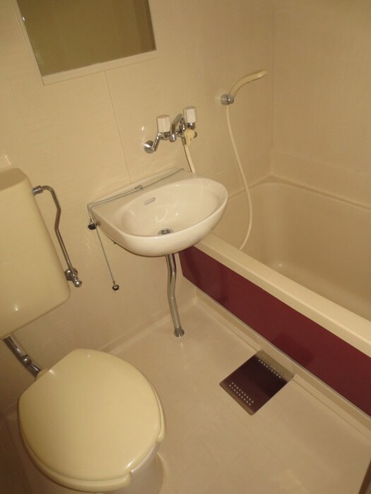 物件内観写真15　(バス／シャワールーム等)