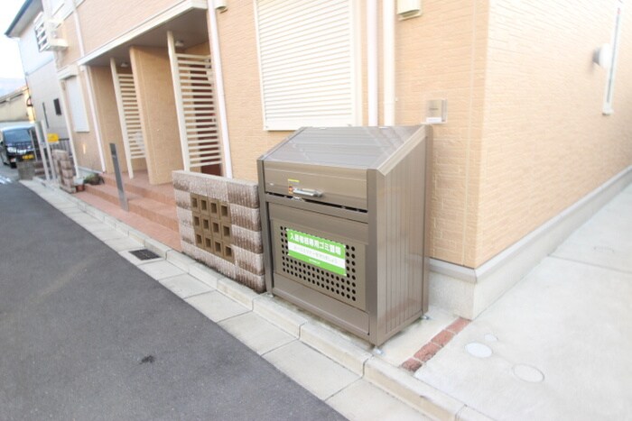 物件外観写真6　(建物設備)