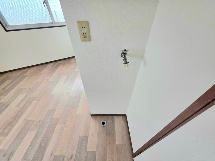 物件内観写真12　(洗面)